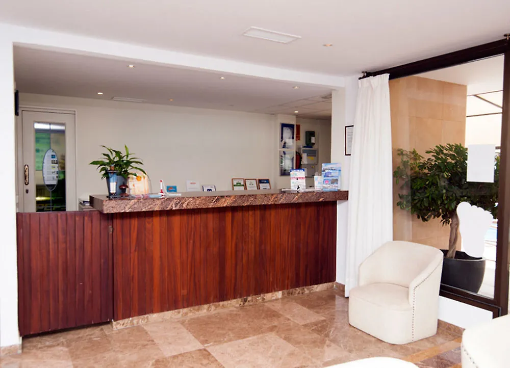 **** Aparthotel Casa Luis Apartments Santa Eularia des Riu Spagna
