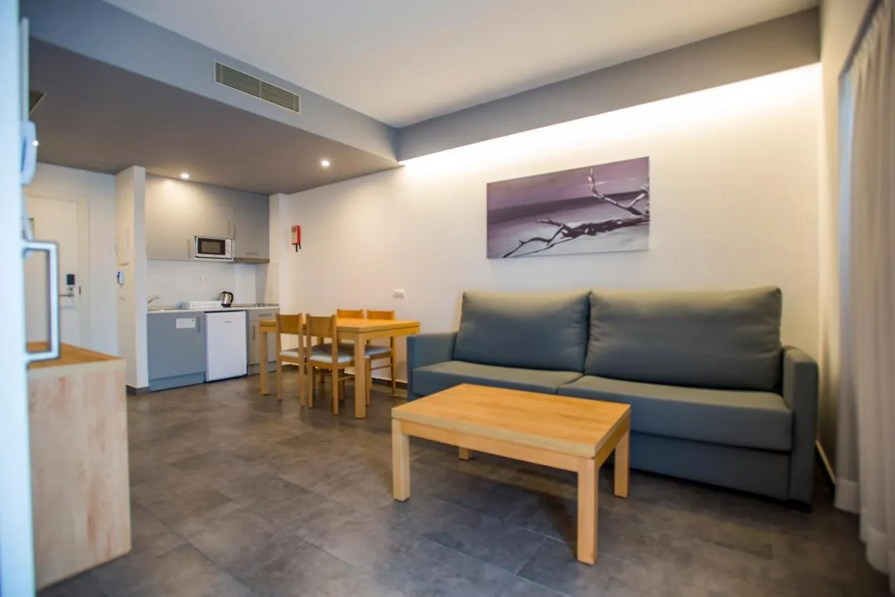 Aparthotel Casa Luis Apartments Santa Eularia des Riu